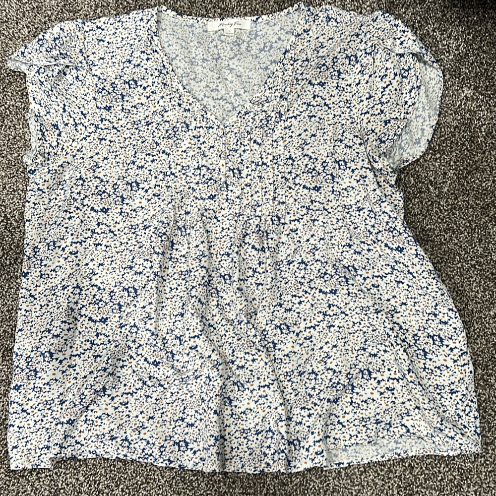 Stitch Fix Monday Fun Top